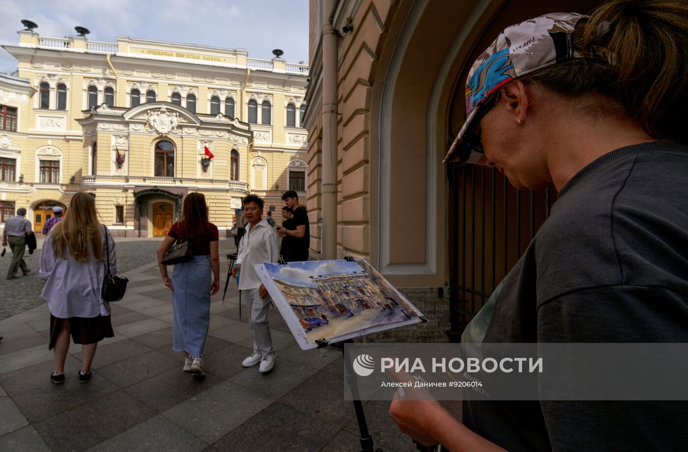 Фестиваль "Дворы Капеллы" в Санкт-Петербурге