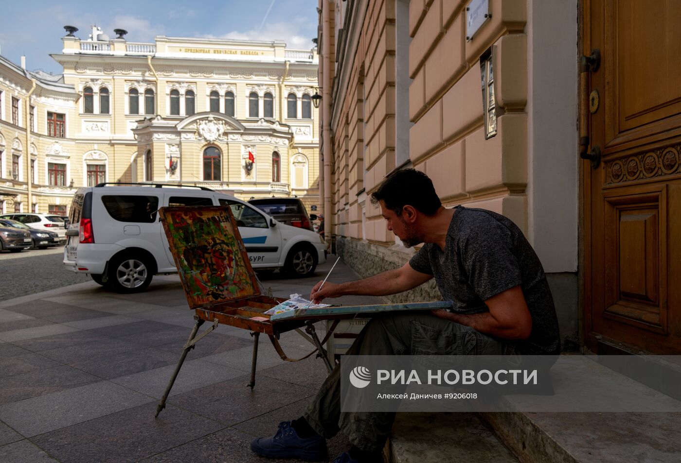 Фестиваль "Дворы Капеллы" в Санкт-Петербурге