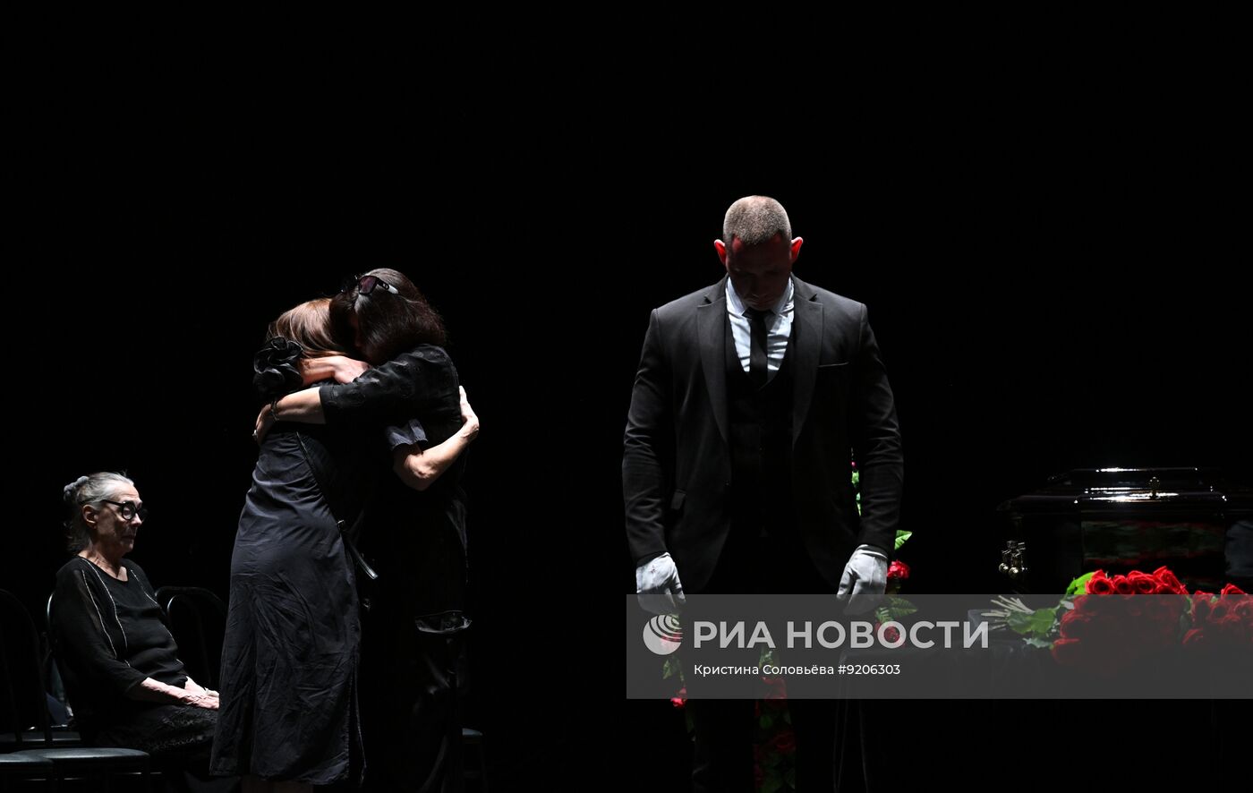 Прощание с народным артистом России Юрием Смирновым в Москве