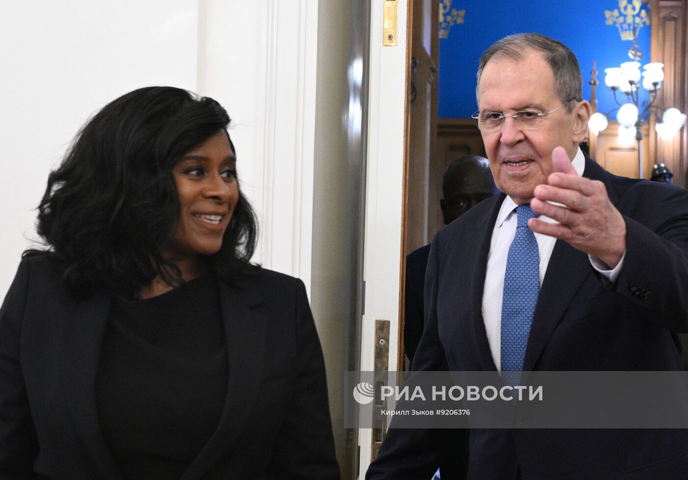 Встреча глав МИД РФ и Гвинеи-Бисау Сергея Лаврова и Фатуматы Жау