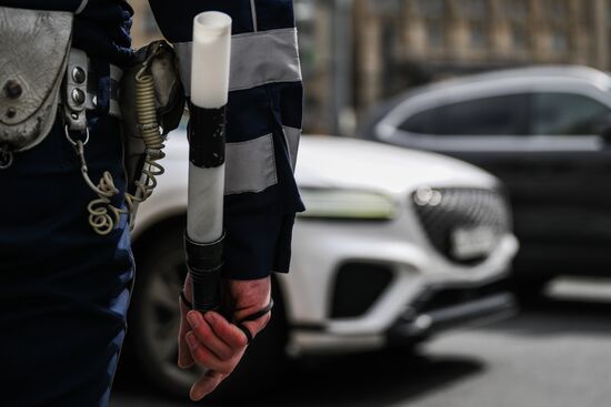 Рейд по проверке таксистов Москвы на наличие аттестации