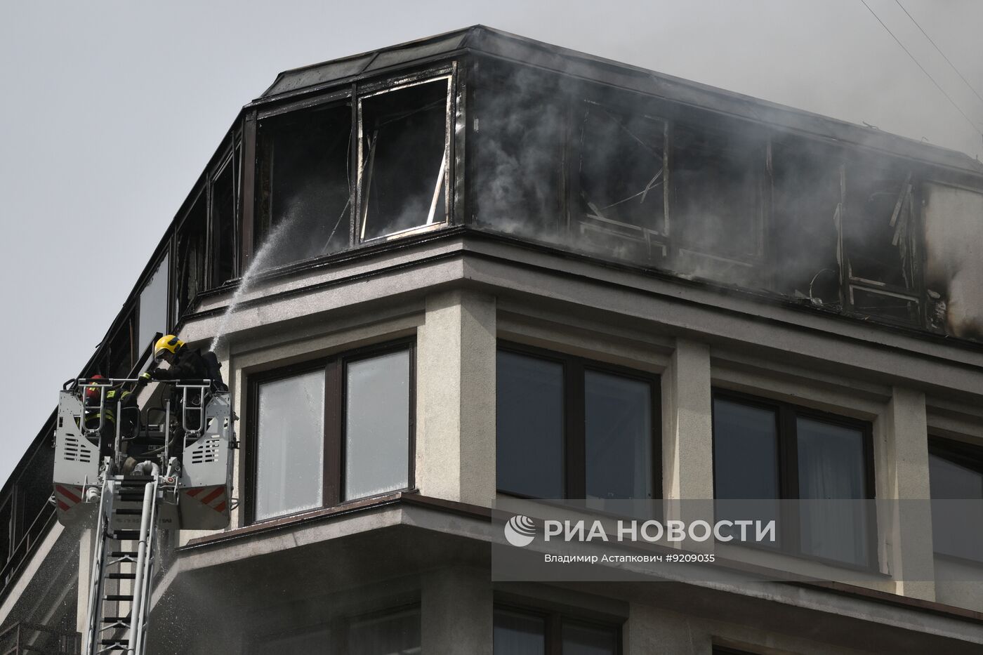 Пожар в центре Москвы