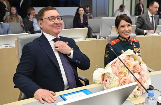 ЦИК зарегистрировала кандидатов в депутаты Госдумы от "Единой России"