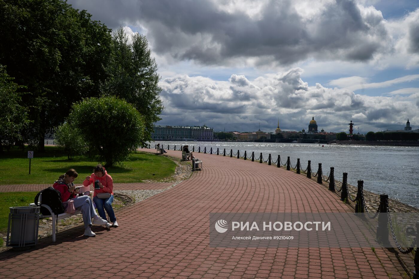 Повседневная жизнь в Санкт- Петербурге