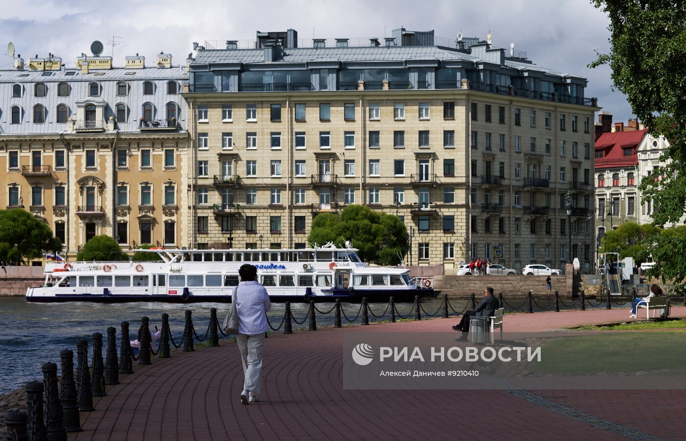 Повседневная жизнь в Санкт- Петербурге