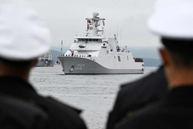 Фрегат "Густи Нгурах Рай" ВМС Индонезии прибыл во Владивосток