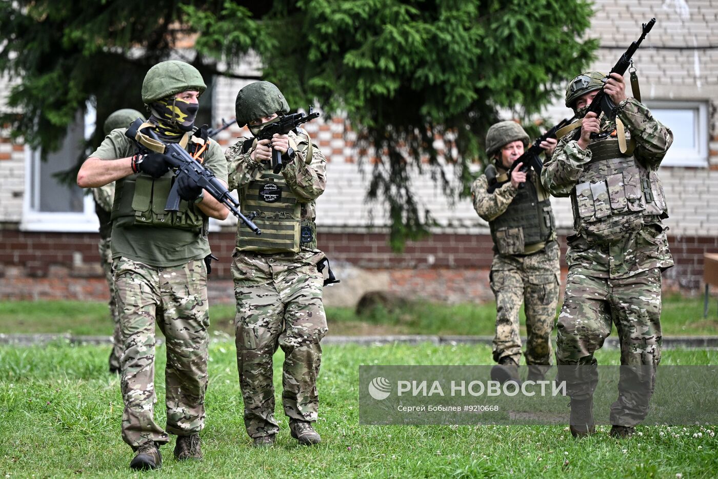 Работа пункта отбора на военную службу по контракту в Подмосковье