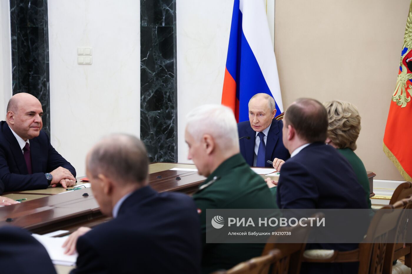 Президент Владимир Путин провел заседание Совбеза РФ