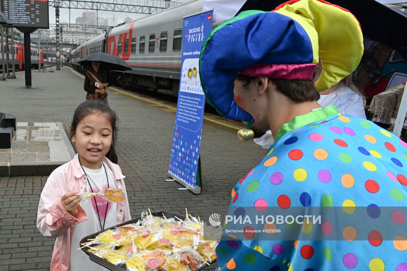Гастрономический проект "Вкусно в поезде "Россия" во Владивостоке