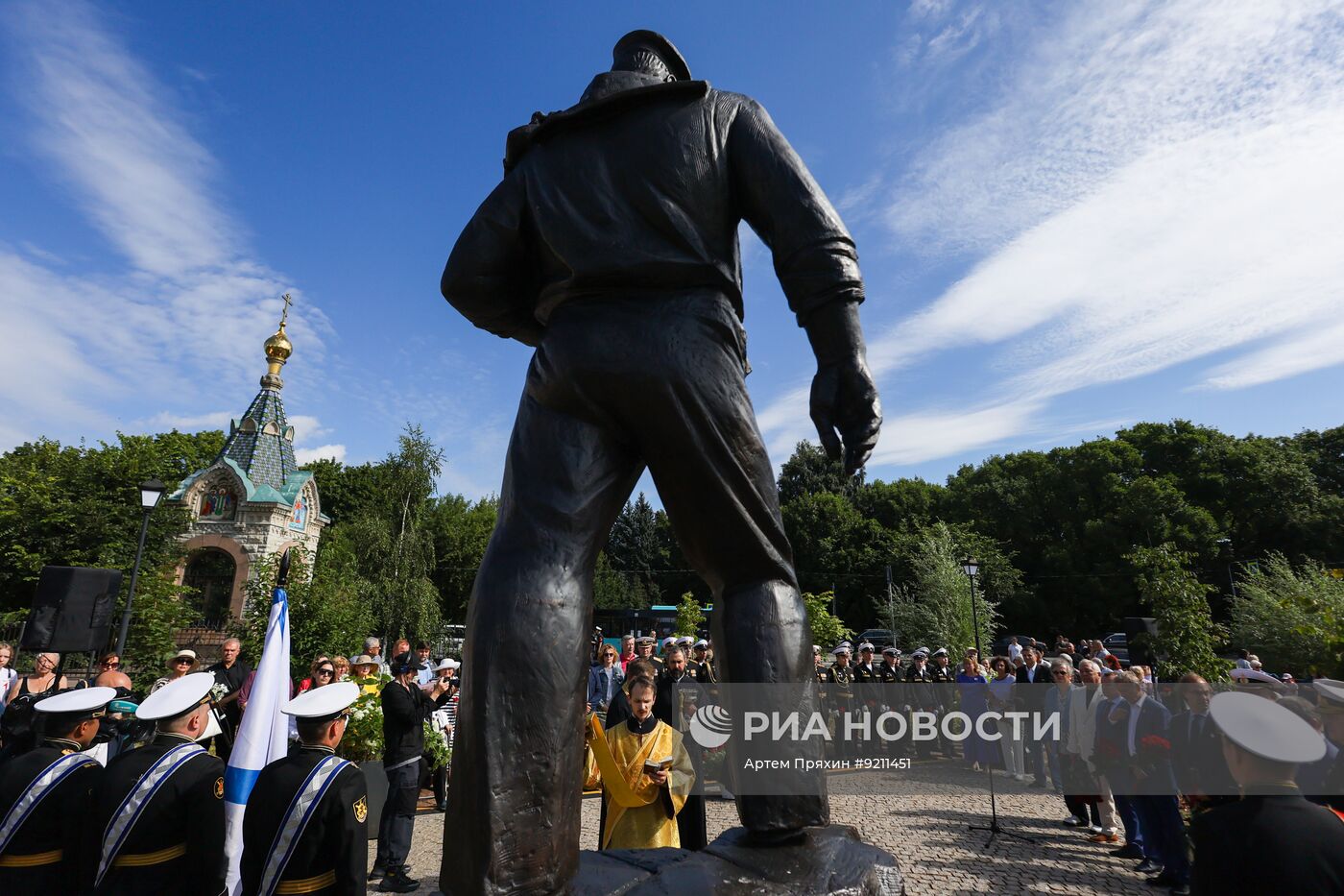 Церемония открытия памятника "Ангелы Мессины" в Кронштадте