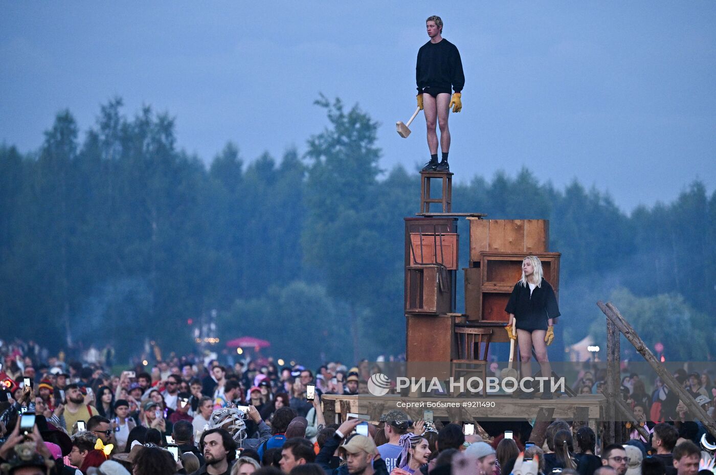 Фестиваль современного искусства и архитектуры "Архстояние" в Калужской области