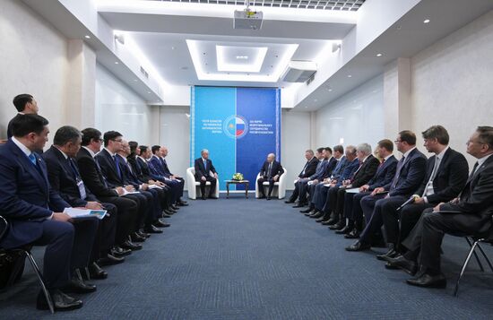 Рабочая поездка президента Владимира Путина в Омск
