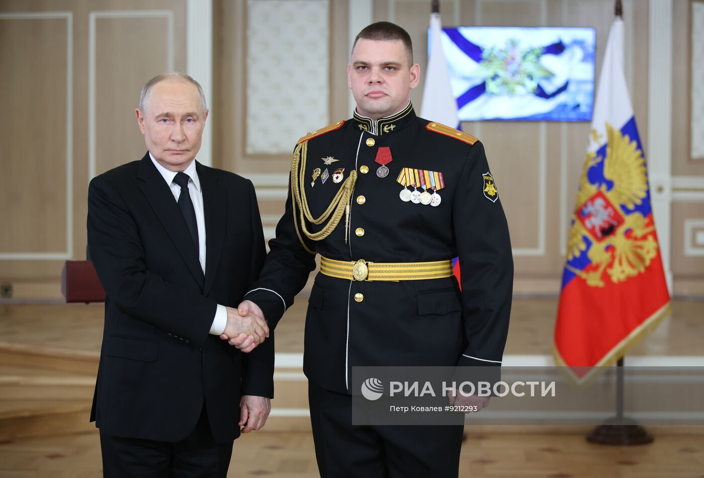 Рабочая поездка президента Владимира Путина в Санкт-Петербург 