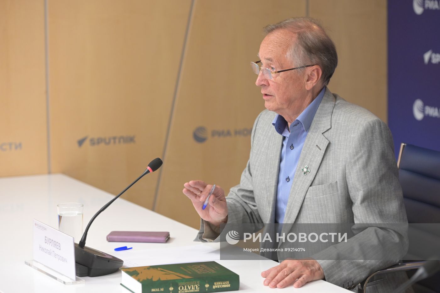 Творческая встреча с народным артистом России, актером, режиссером Николаем Бурляевым