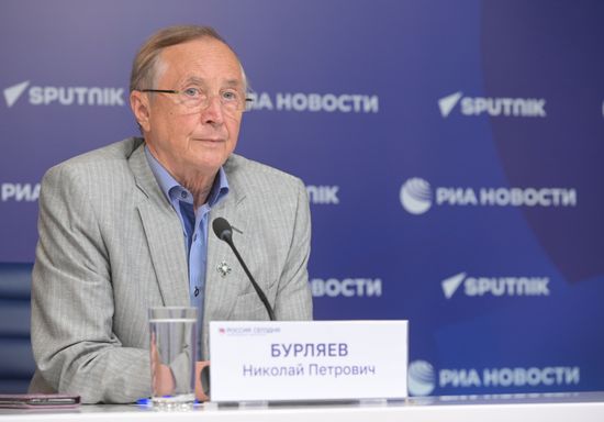 Творческая встреча с народным артистом России, актером, режиссером Николаем Бурляевым