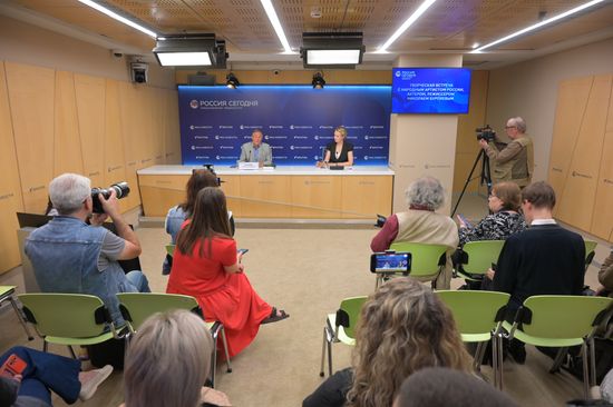 Творческая встреча с народным артистом России, актером, режиссером Николаем Бурляевым