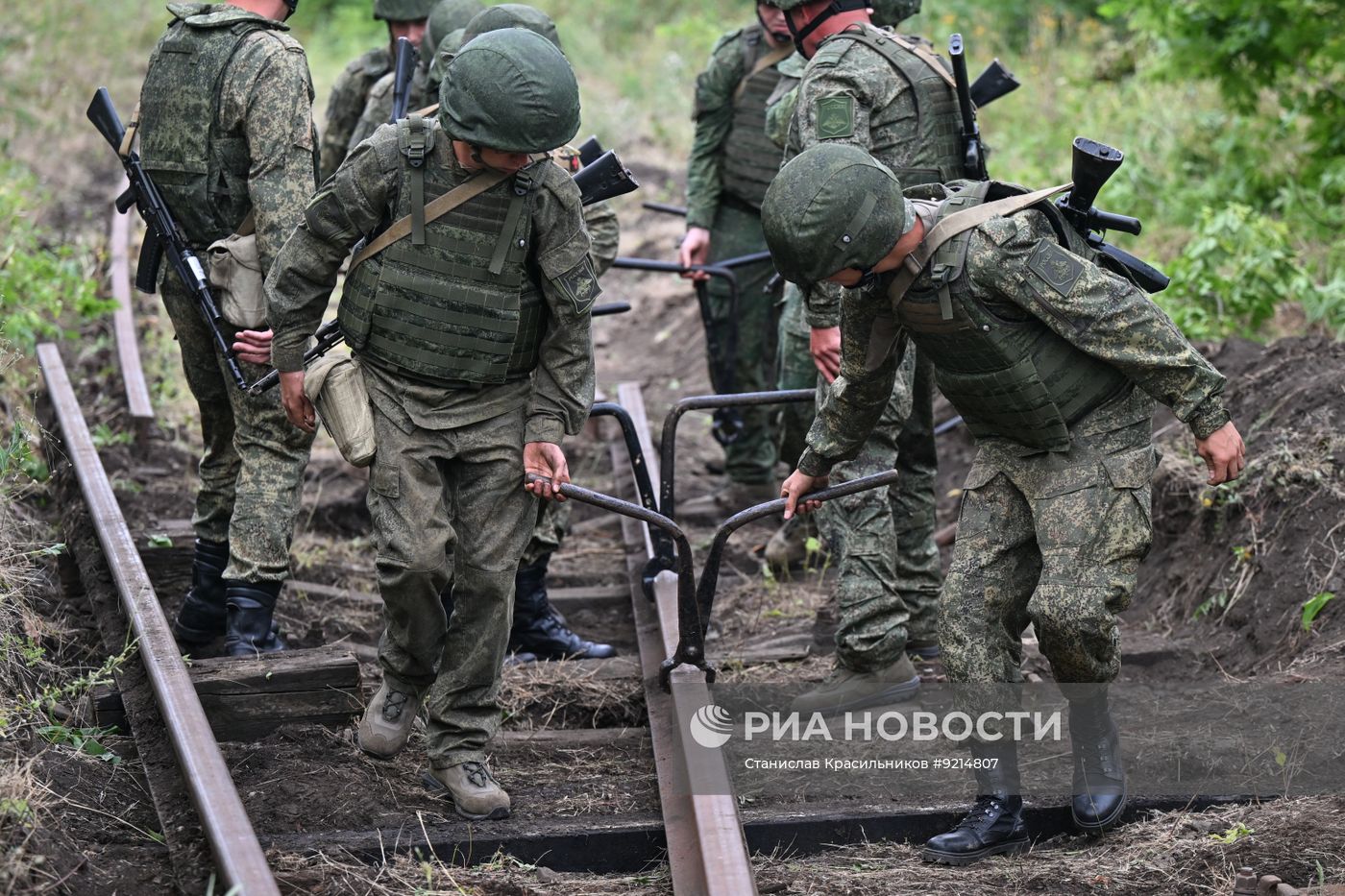Железнодорожные войска группировки "Центр" на Добропольском направлении СВО