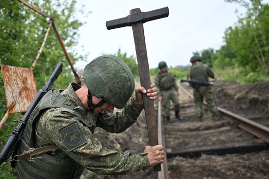 Железнодорожные войска группировки "Центр" на Добропольском направлении СВО