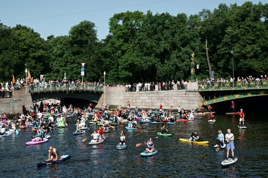 Фестиваль "Фонтанка SUP" в Санкт-Петербурге