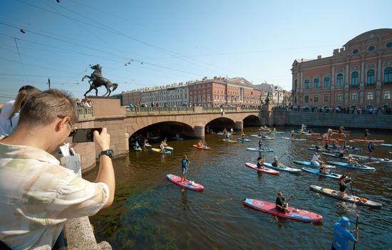 Фестиваль "Фонтанка SUP" в Санкт-Петербурге