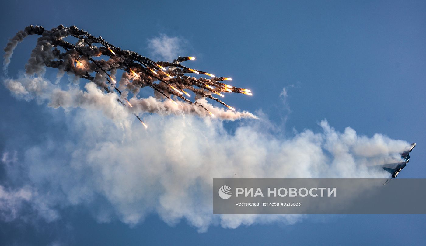 Авиашоу "Вива, авиа!" в Новосибирской области