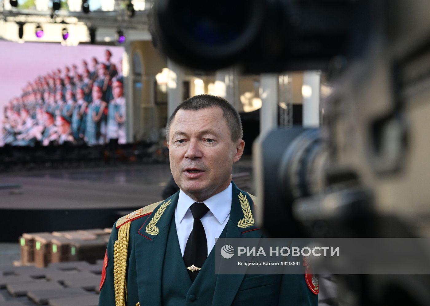 Первый всероссийский музыкальный фестиваль советской песни "Голоса наследников" в Москве