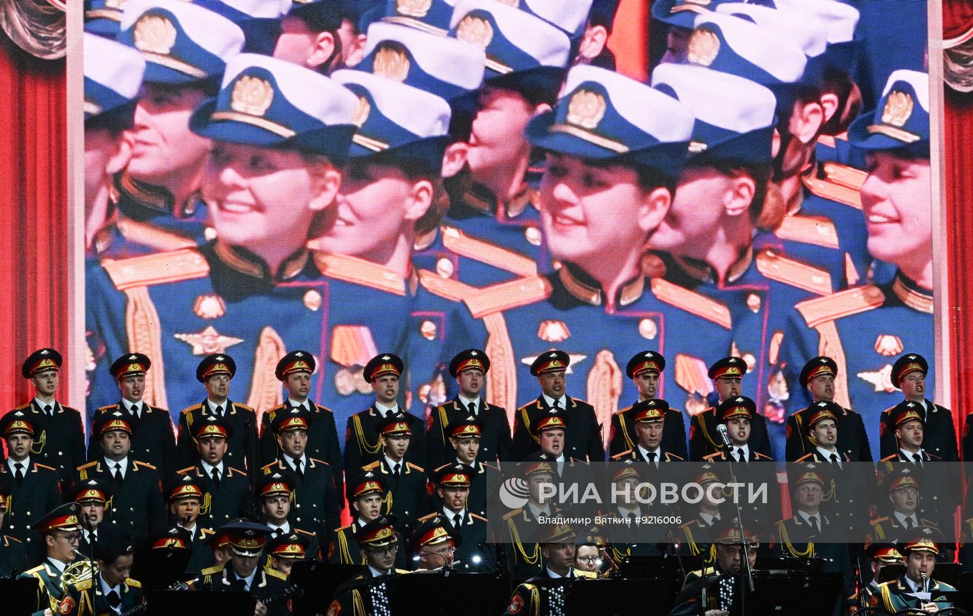 Первый всероссийский музыкальный фестиваль советской песни "Голоса наследников" в Москве