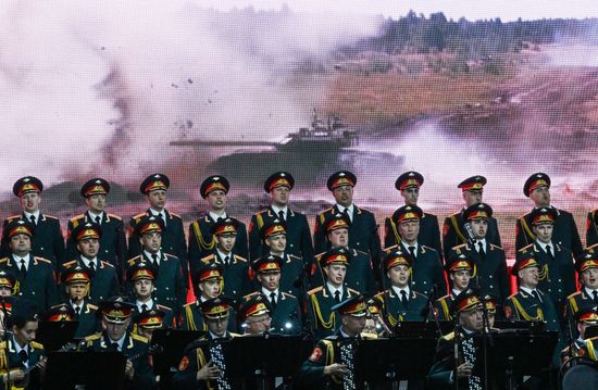 Первый всероссийский музыкальный фестиваль советской песни "Голоса наследников" в Москве