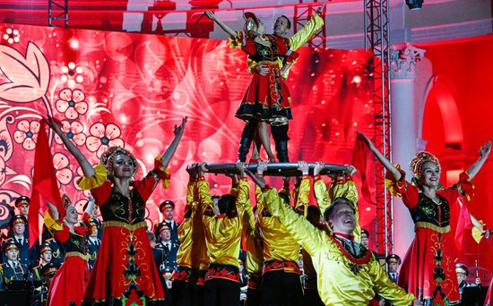 Первый всероссийский музыкальный фестиваль советской песни "Голоса наследников" в Москве