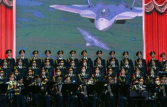 Первый всероссийский музыкальный фестиваль советской песни "Голоса наследников" в Москве
