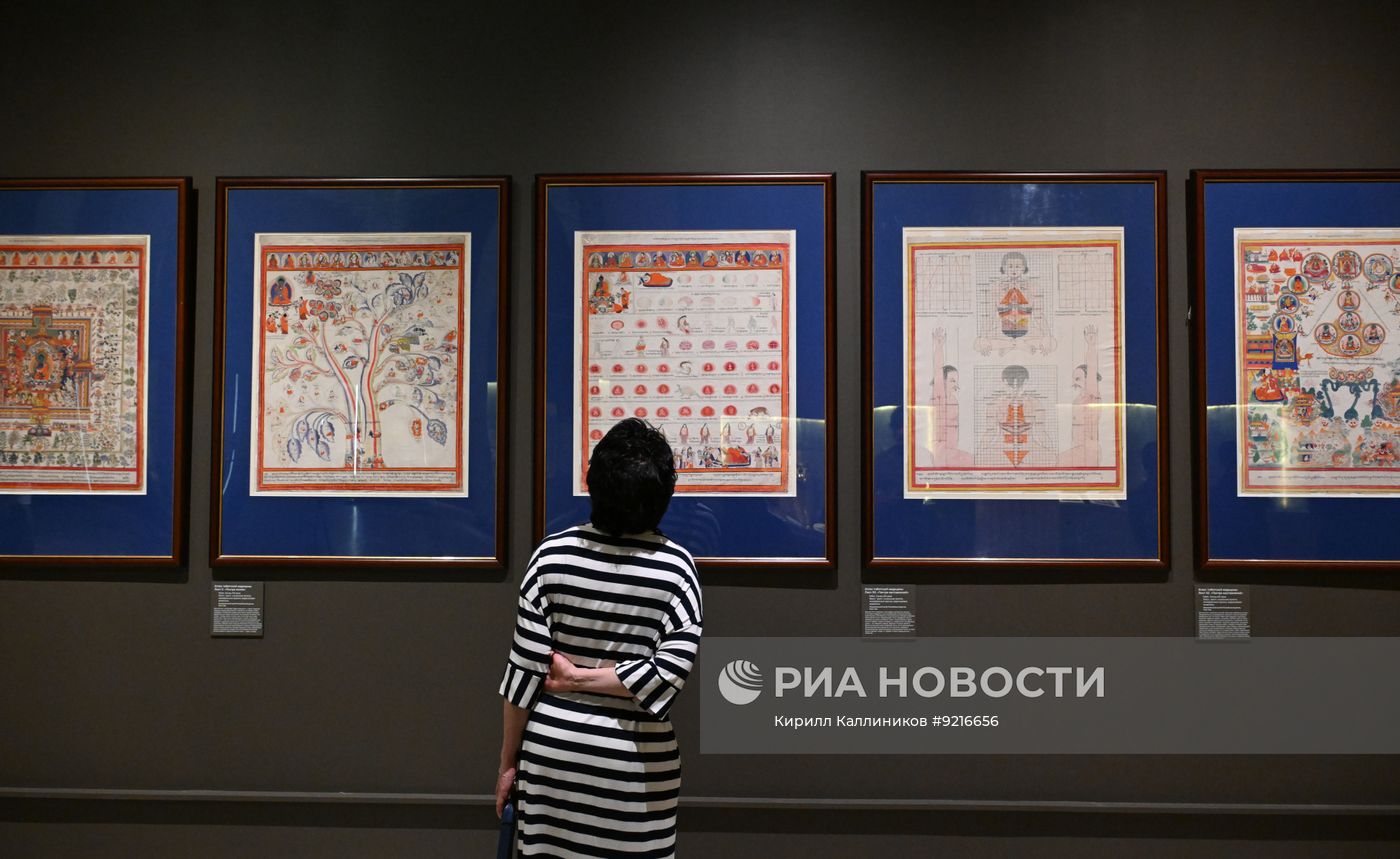 Выставка "Алмазная колесница. Буддийское искусство России" в Москве