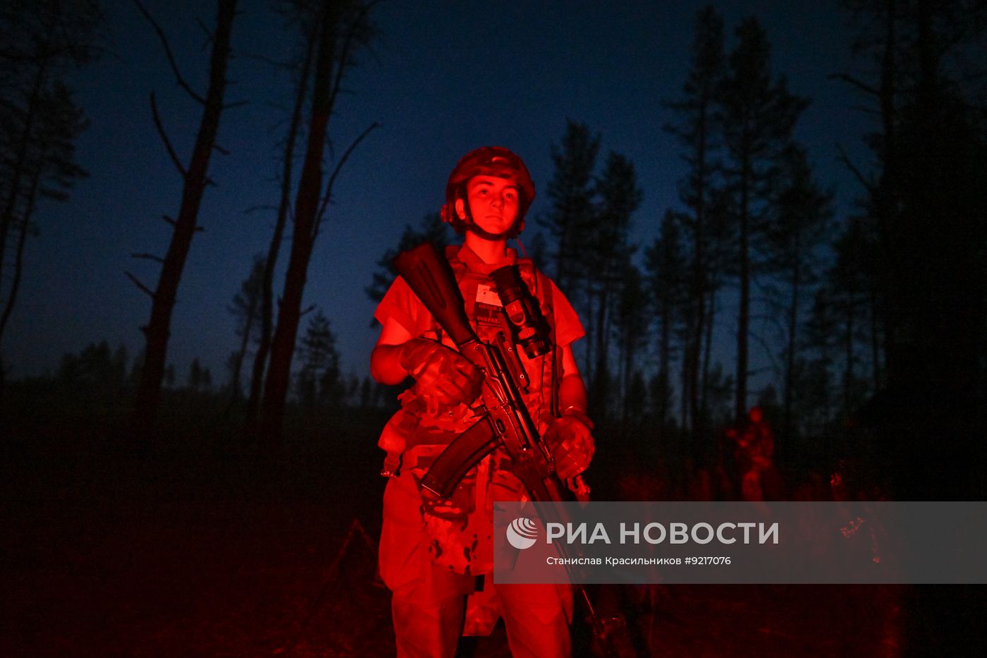 Девушка-боец Добровольческого корпуса отряда "Иван Калита" в зоне СВО