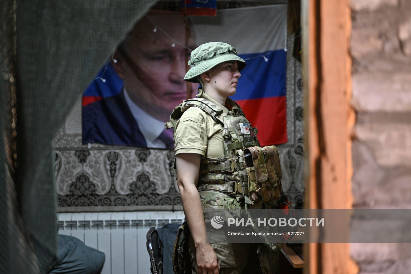 Девушка-боец Добровольческого корпуса отряда "Иван Калита" в зоне СВО