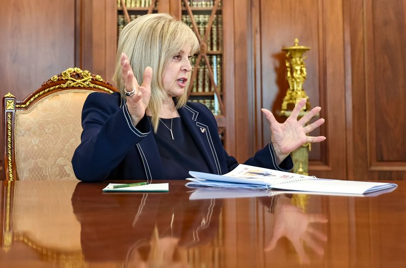 Встреча президента Владимира Путина с председателем ЦИК Эллой Памфиловой