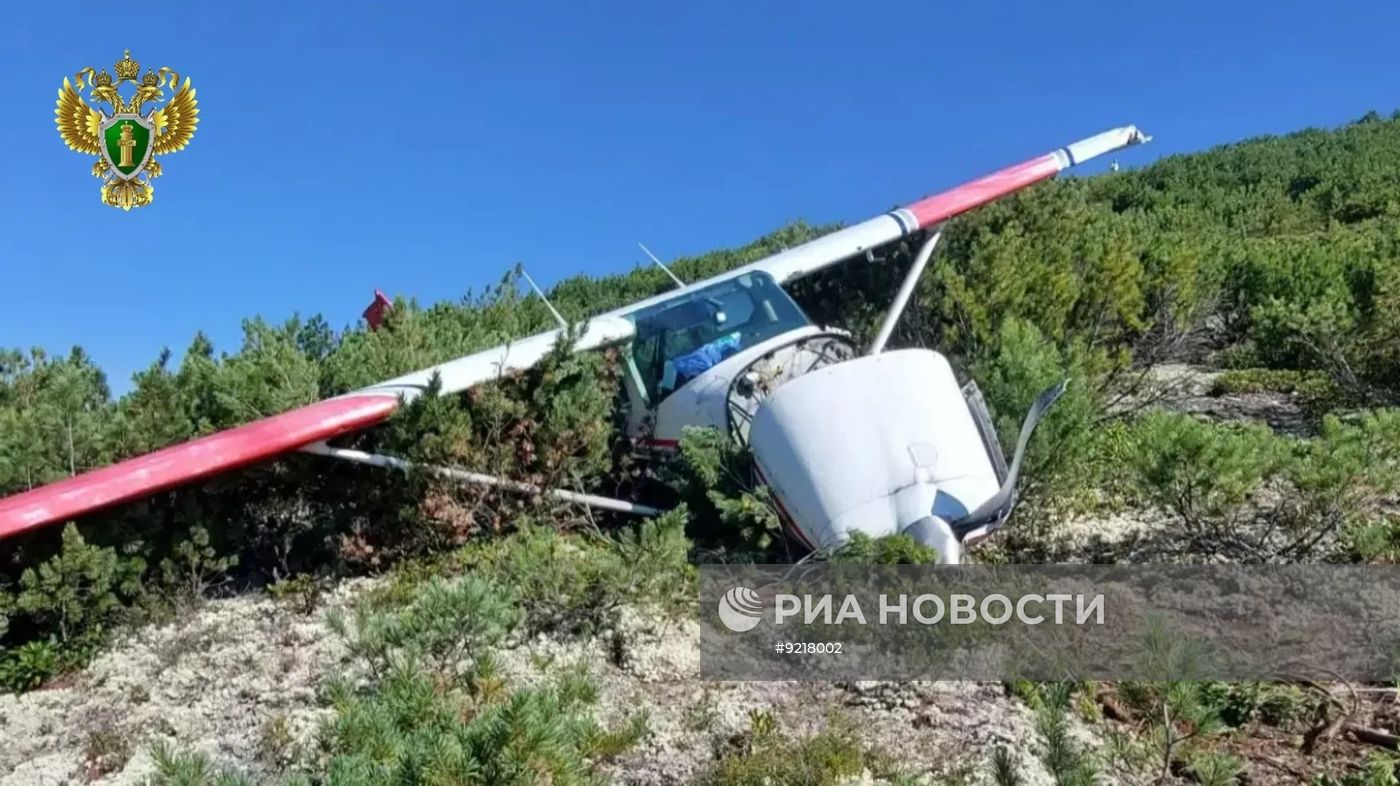 Экипаж пропавшего в Иркутской области самолета эвакуирован