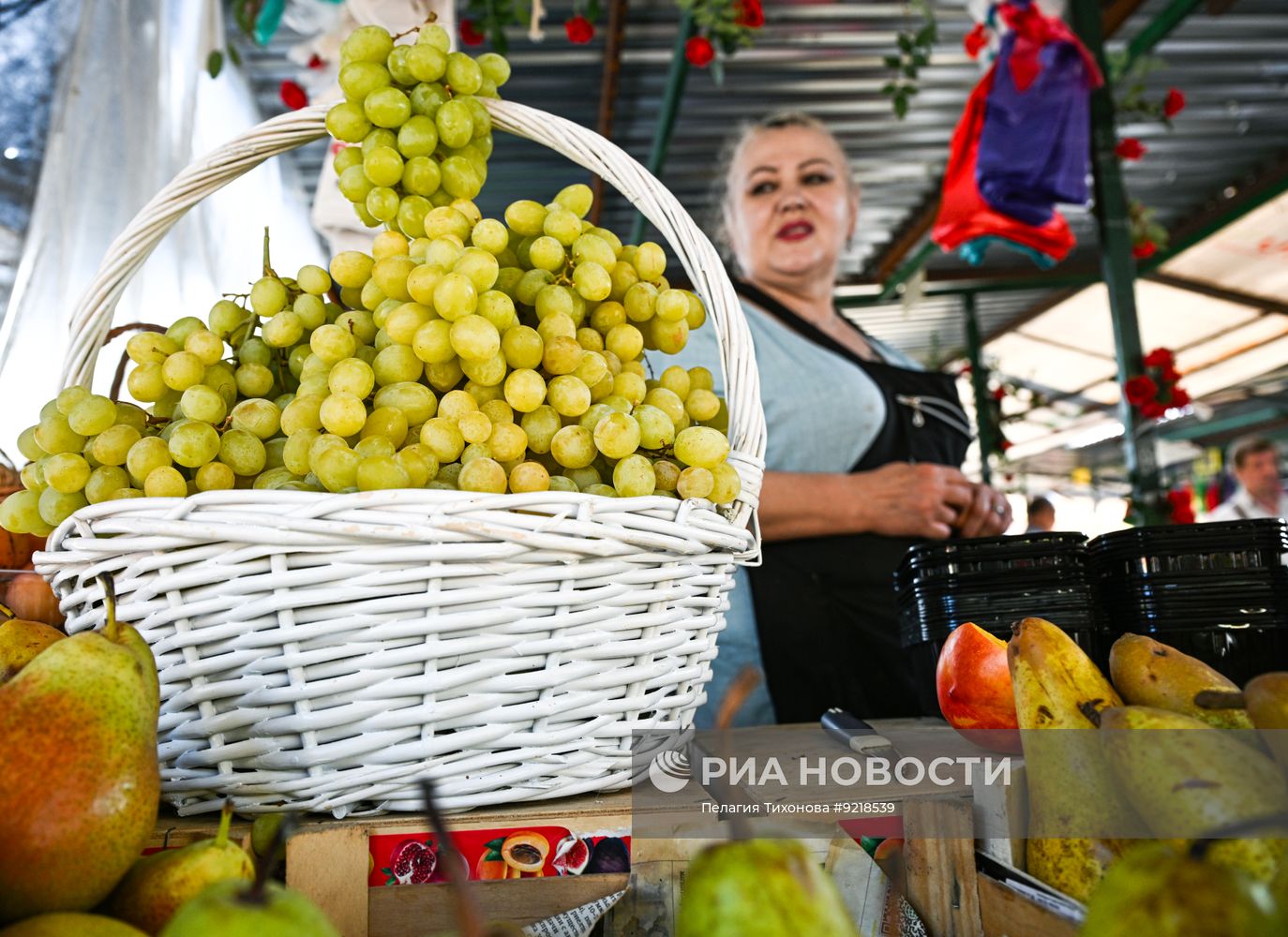 Продажа винограда в Москве