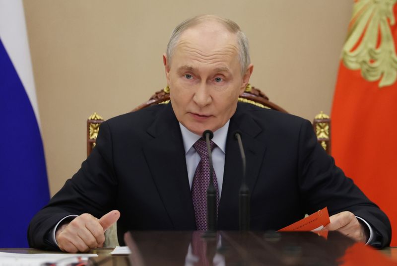 Президент Владимир Путин провел заседание Совбеза РФ