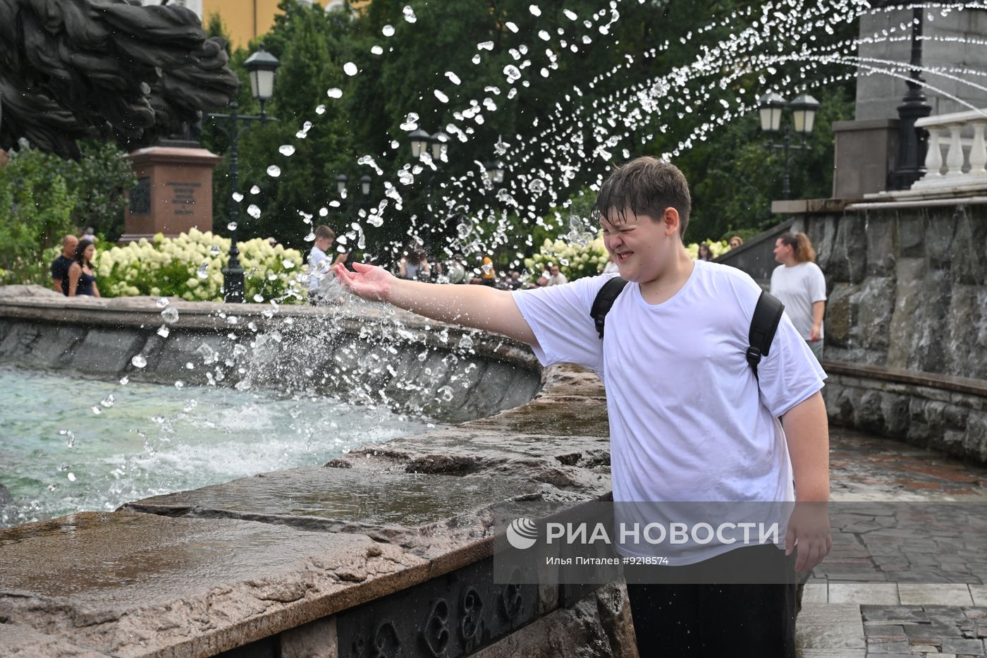 Жаркая погода в Москве
