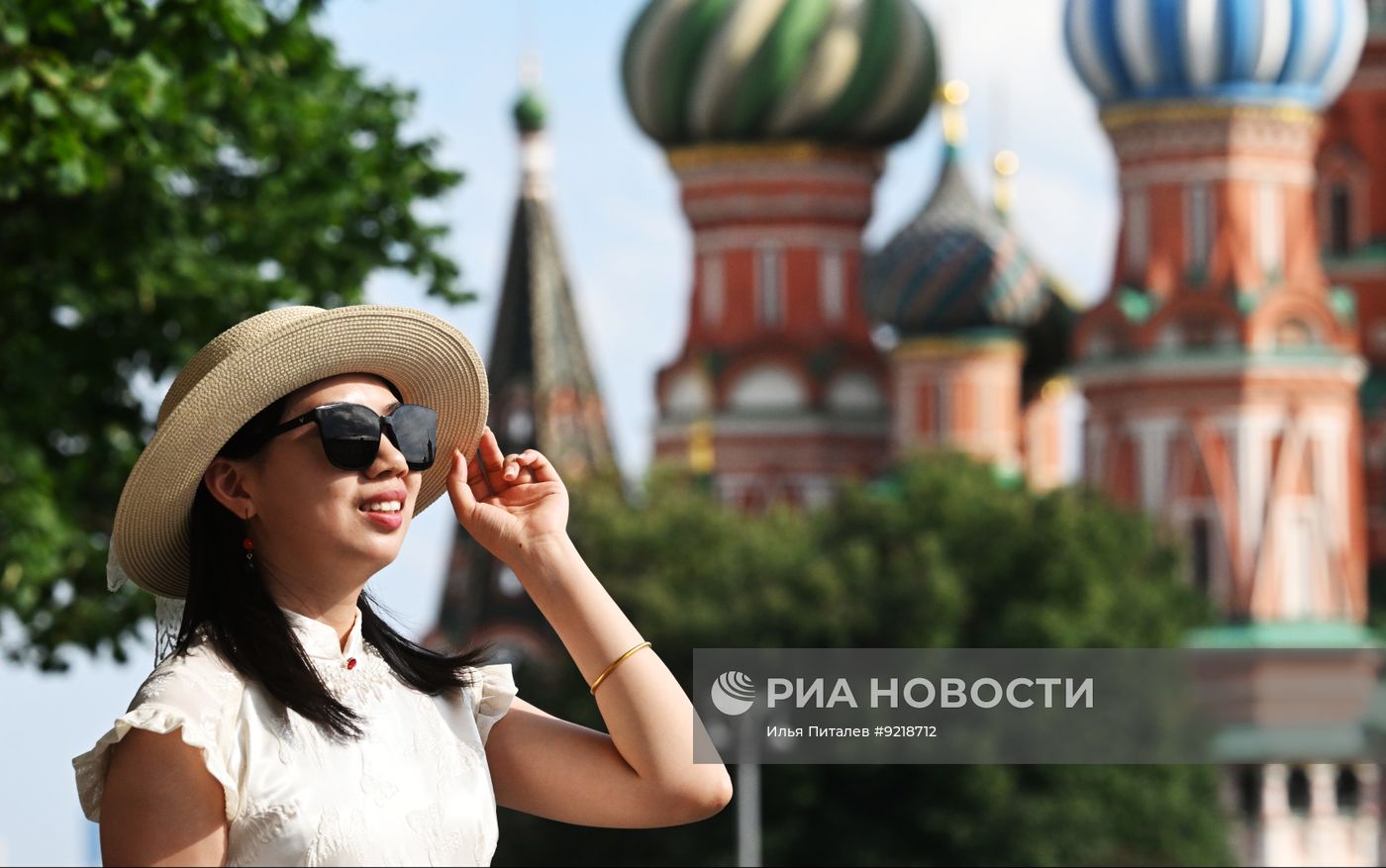 Жаркая погода в Москве