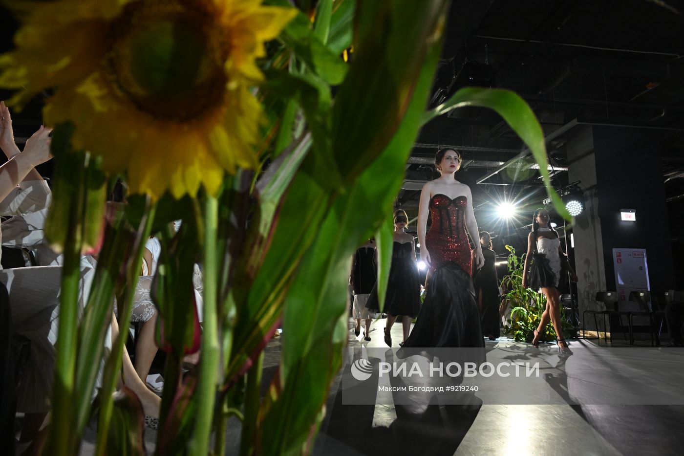 Неделя моды Volga Fashion Week в Казани