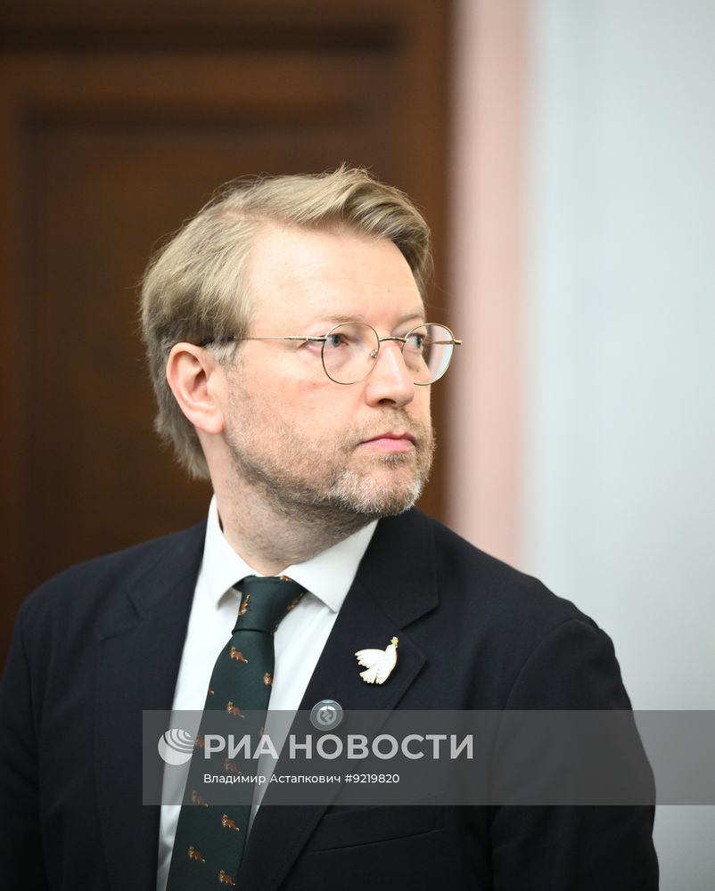 Верховный суд снял партию "Яблоко" с выборов в Госдуму РФ