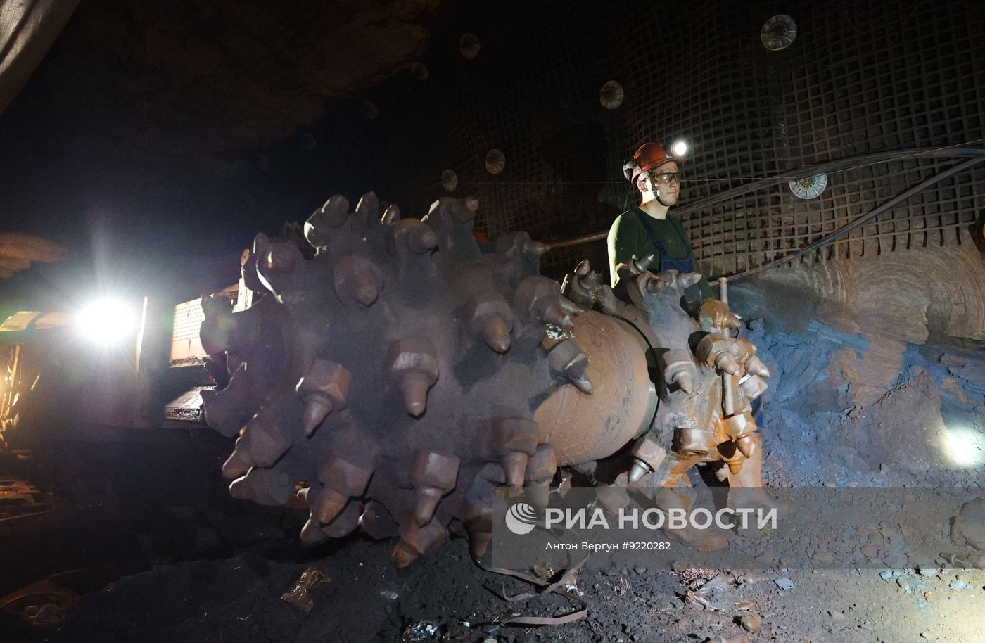Яковлевский горно-обогатительный комбинат в Белгородской области