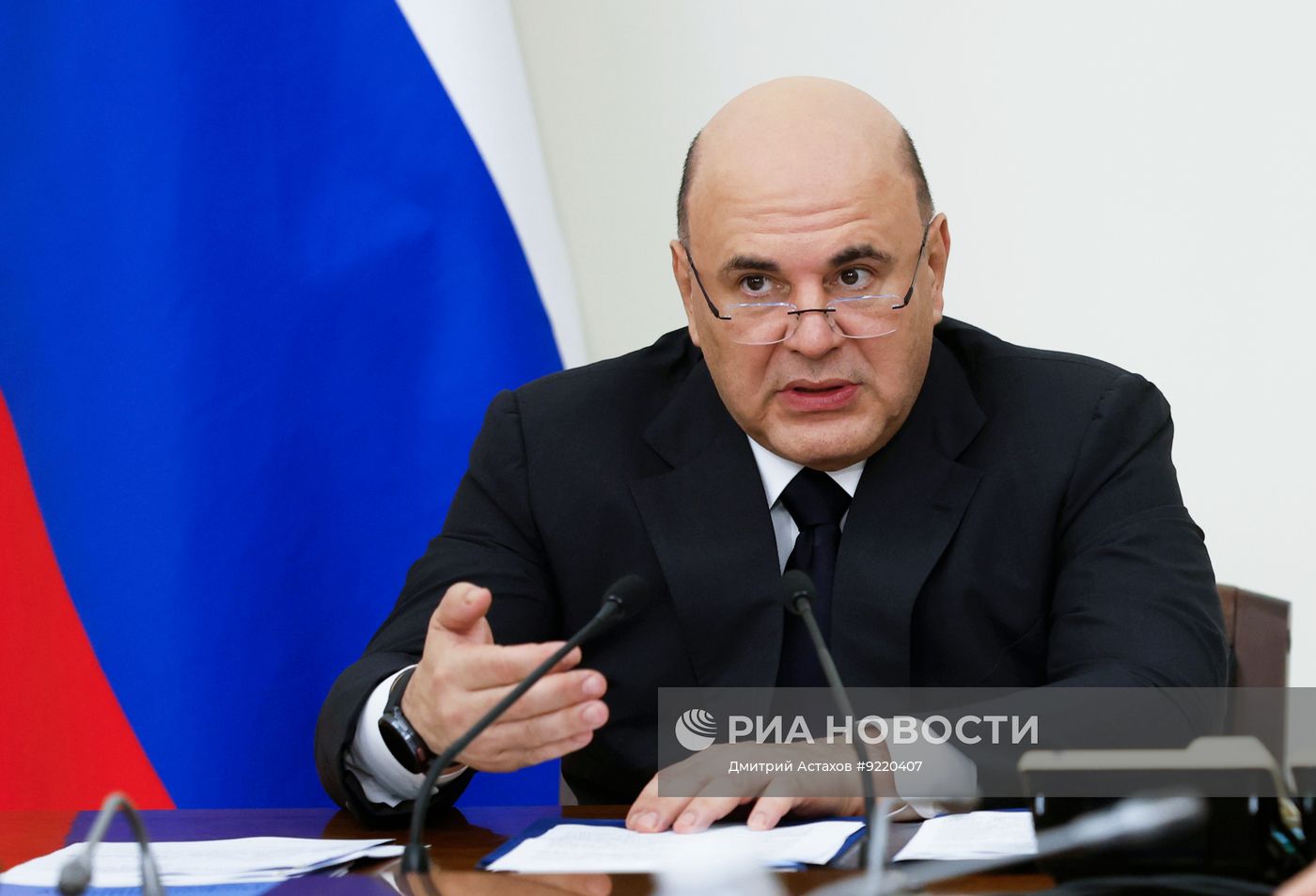 Премьер-министр Михаил Мишустин провел оперативное совещание с вице-премьерами РФ