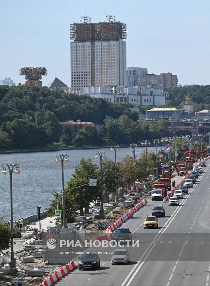 Благоустройство Фрунзенской набережной в Москве