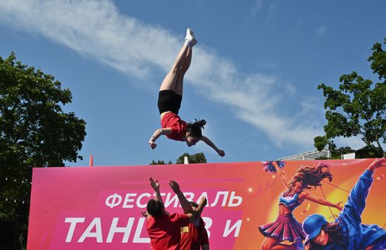 Фестиваль танцевального спорта и чирлидинга в "Лужниках"