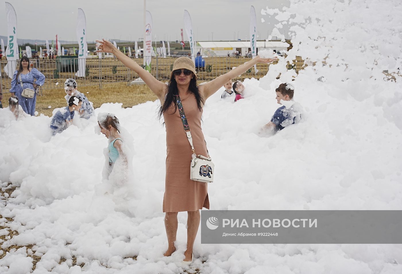 Фестиваль лечебной грязи "Железная грязь" в Минеральных водах