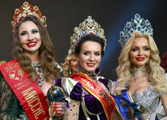 Объединенный финал конкурсов "Миссис Москва" и "Миссис Россия" в Москве