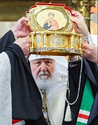 Патриарх совершил молебен у мощей Дмитрия Донского в Архангельском соборе Кремля