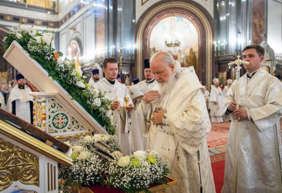 Встреча мощей святителя Спиридона Тримифунтского в храме Христа Спасителя