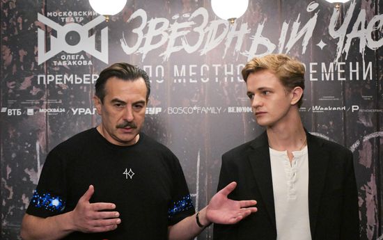 Спектакль "Звездный час по местному времени" в театре Олега Табакова